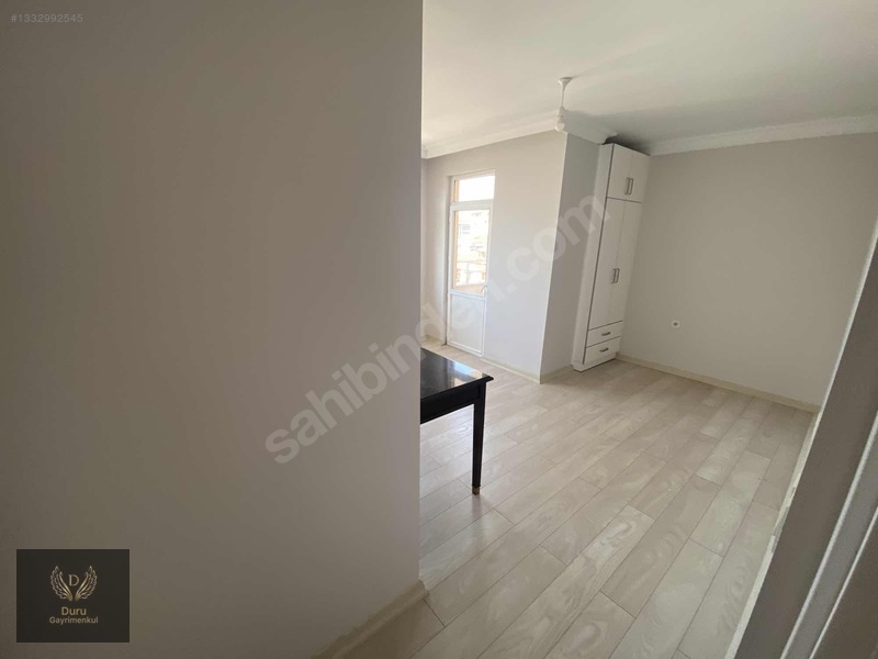 Pendik Güzelyalıda Yüksek Katta Temiz 3+1 Kiralık 120m2 — fotoğraf 23