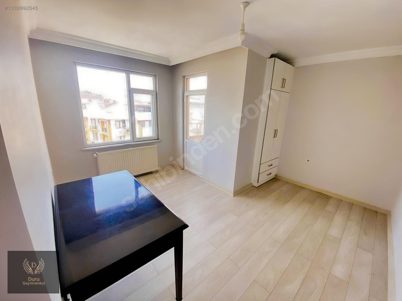 Pendik Güzelyalıda Yüksek Katta Temiz 3+1 Kiralık 120m2 — fotoğraf 24