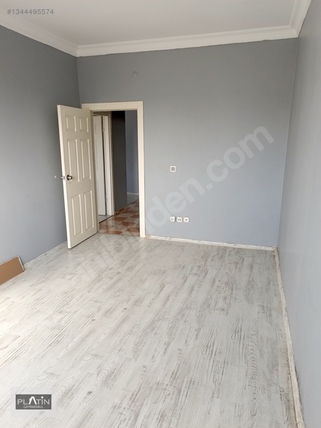 2+1 Satılık Ara Kat İçi Boş Daire Bahçeşehir Boğazköy — fotoğraf 18