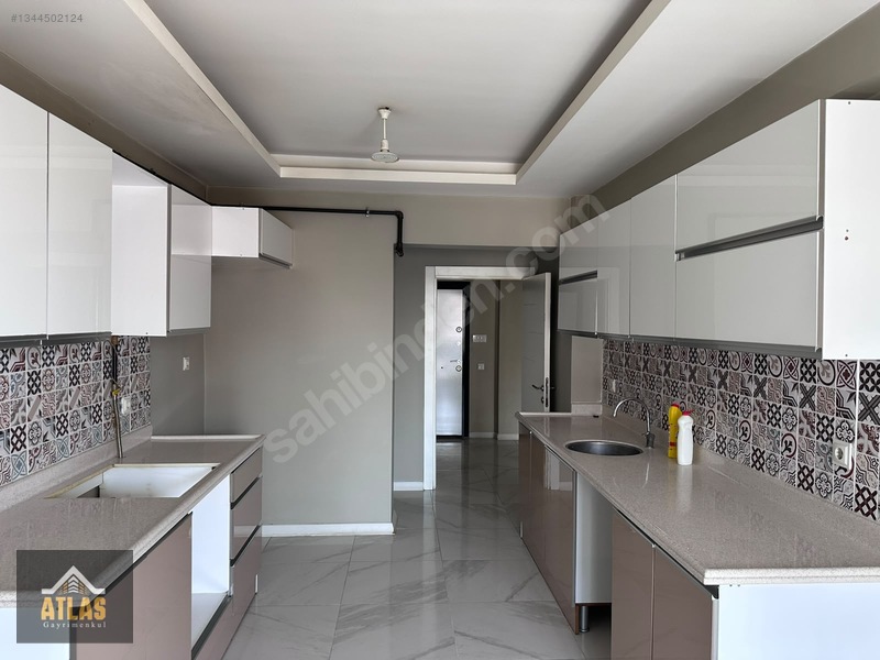 Gap'da Centrum Sitesin'de Kiralık Lüx 3+1 150 M2 Daire — fotoğraf 4
