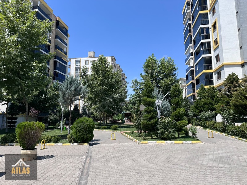Gap'da Centrum Sitesin'de Kiralık Lüx 3+1 150 M2 Daire — fotoğraf 16