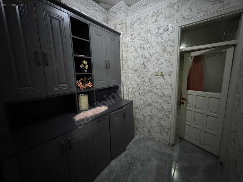 Cennet Gyo'dan Satılık 4+1 Merkezi Konumda Daire — fotoğraf 17