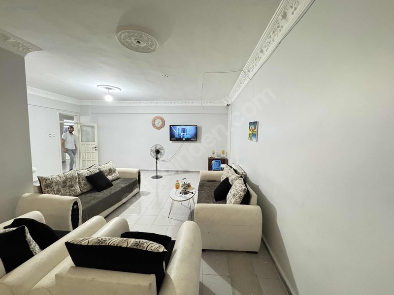 Cennet Gyo'dan Satılık 4+1 Merkezi Konumda Daire — fotoğraf 22