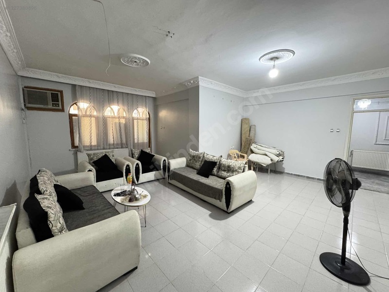 Cennet Gyo'dan Satılık 4+1 Merkezi Konumda Daire — fotoğraf 24