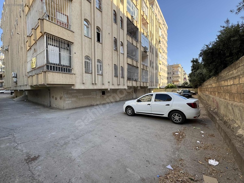Cennet Gyo'dan Satılık 4+1 Merkezi Konumda Daire — fotoğraf 31