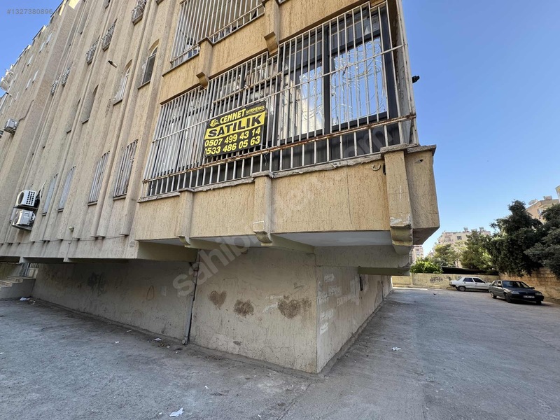 Cennet Gyo'dan Satılık 4+1 Merkezi Konumda Daire — fotoğraf 32