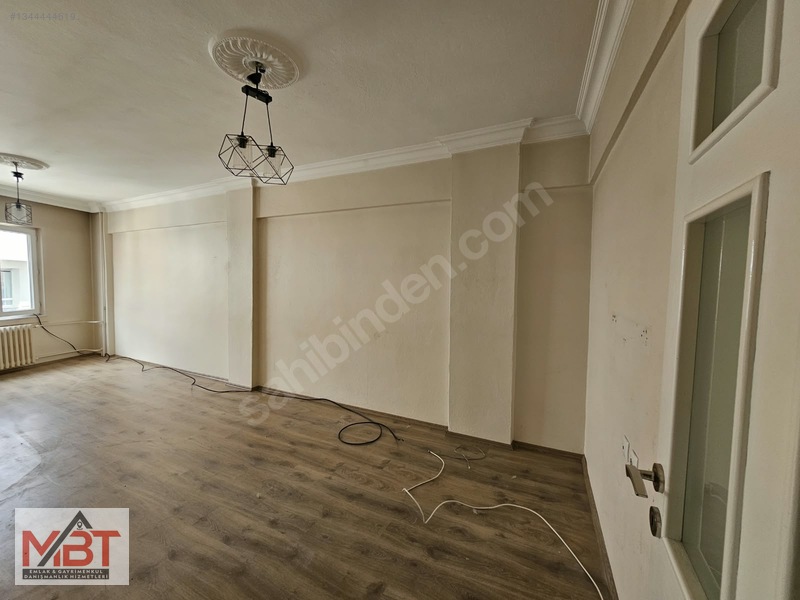 Mbt'den Arifiye Mahallesinde Satılık 3+1 Daire — fotoğraf 6