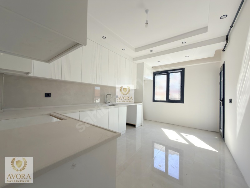 Avora'dan Gazioğlunda Kapalı Otoparklı Ve Asansörlü 2+1 Daire !! — fotoğraf 21