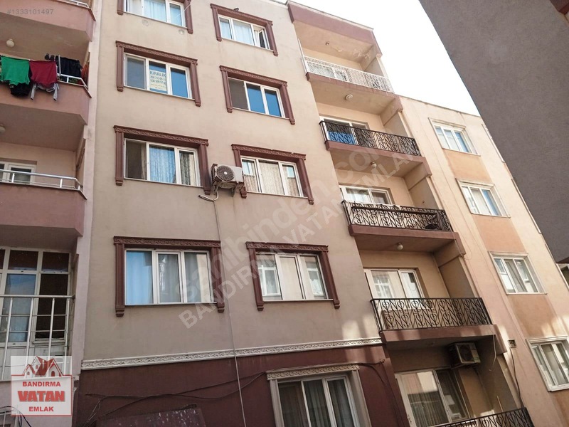 Bandırma Vatan Emlak'Tan Atatürk Caddesine 100 Metre 3+1 Kiralık