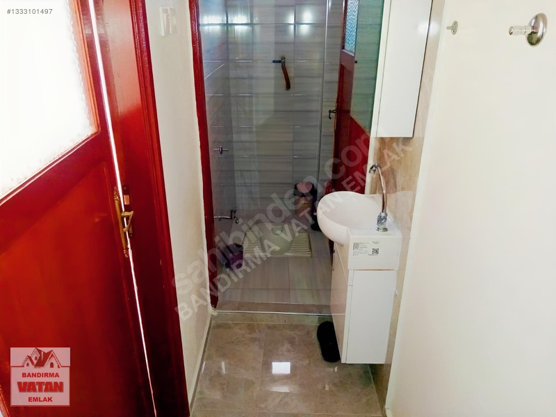 Bandırma Vatan Emlak'tan Atatürk Caddesine 100 Metre 3+1 Kiralık — fotoğraf 28