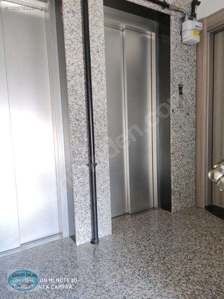 Pendik Hastane Metrosu Yanında Satılık 2+1 Geniş 2+1 Daire — fotoğraf 16