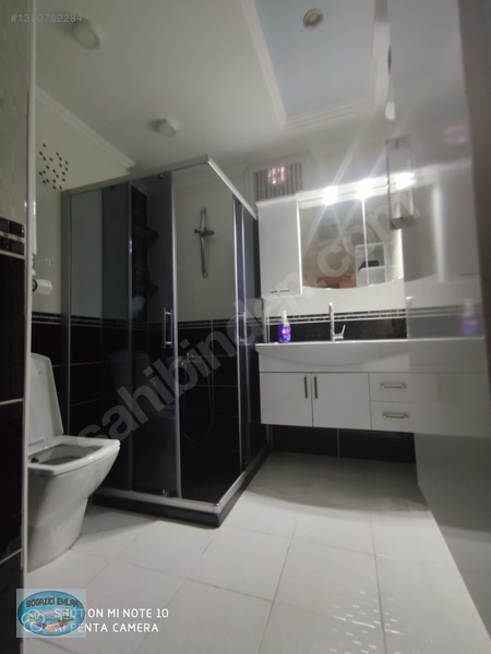 Pendik Hastane Metrosu Yanında Satılık 2+1 Geniş 2+1 Daire — fotoğraf 23