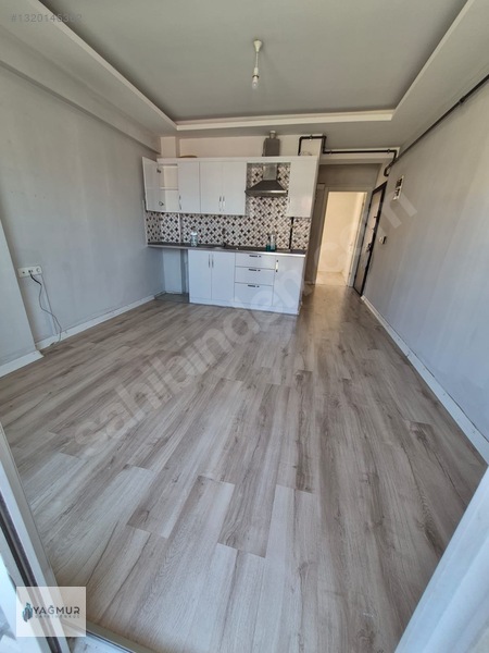 Yağmur Gayrimenkul'den Kiralık 1+1 Daire — fotoğraf 2