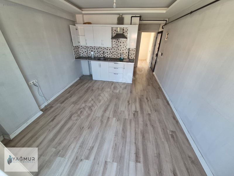 Yağmur Gayrimenkul'den Kiralık 1+1 Daire — fotoğraf 7