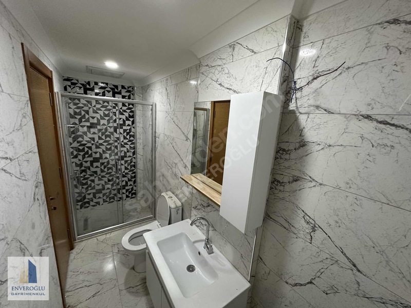 Huzurevi Metroya Yakın, Bahçe Katı 1+1 Daire — fotoğraf 10