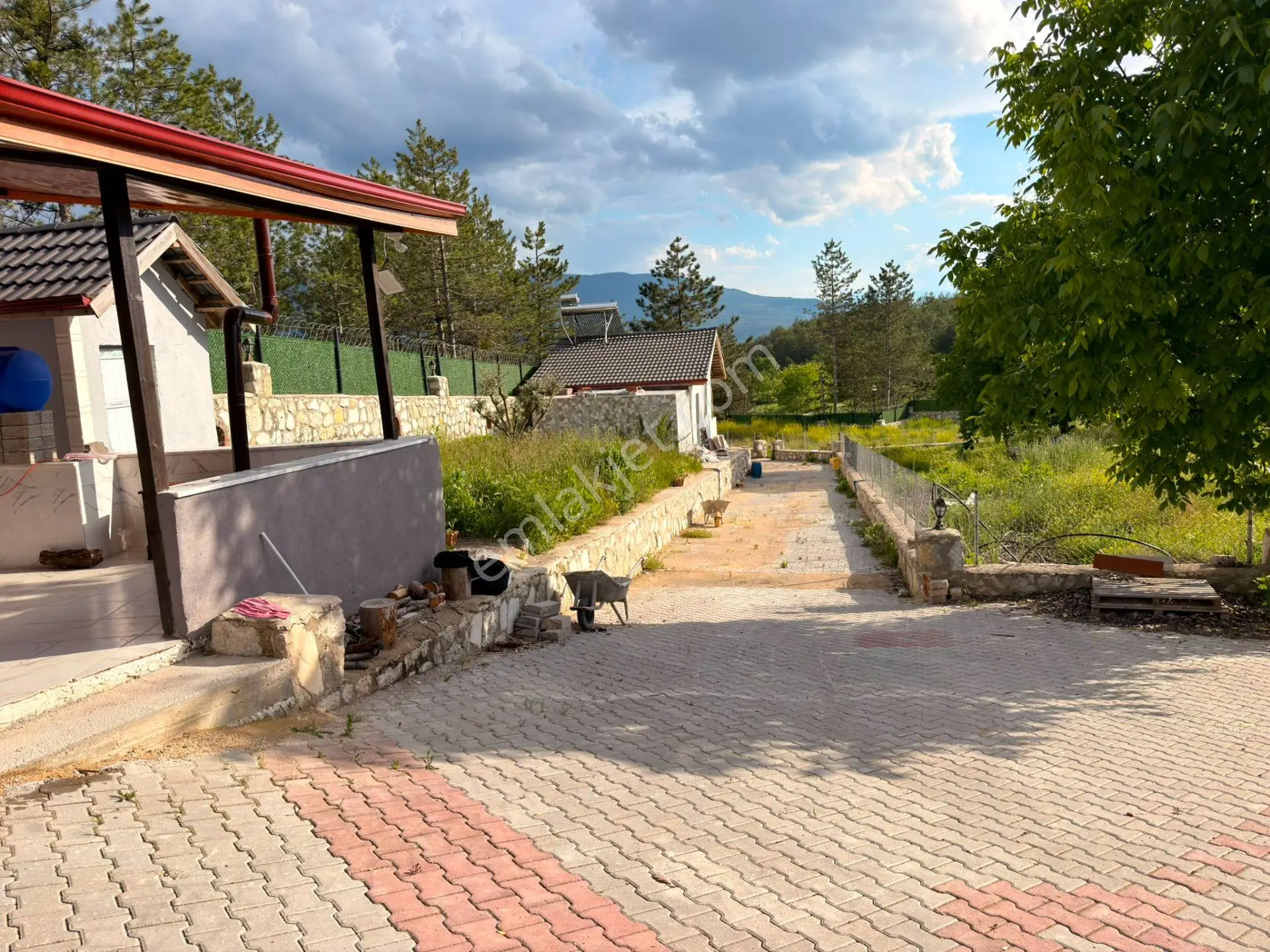 Wisremden Safranbolu Yazıköyde Mükemmel Donanımlı Tarlamız Satılıktır — fotoğraf 46