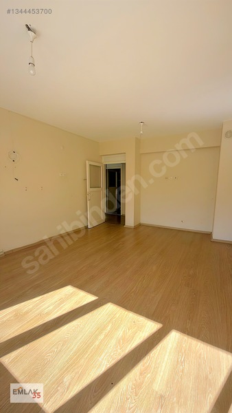 Emlak35'den Site İçerisin 3+1 Yatırımlık Satılık Daire — fotoğraf 5