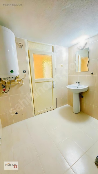 Emlak35'den Site İçerisin 3+1 Yatırımlık Satılık Daire — fotoğraf 24