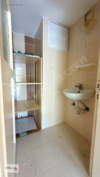Emlak35'den Site İçerisin 3+1 Yatırımlık Satılık Daire — fotoğraf 25