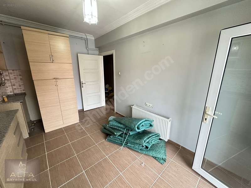 Örme Sokak Üzerinde 105m² 2+1 Satılık Daire — fotoğraf 3
