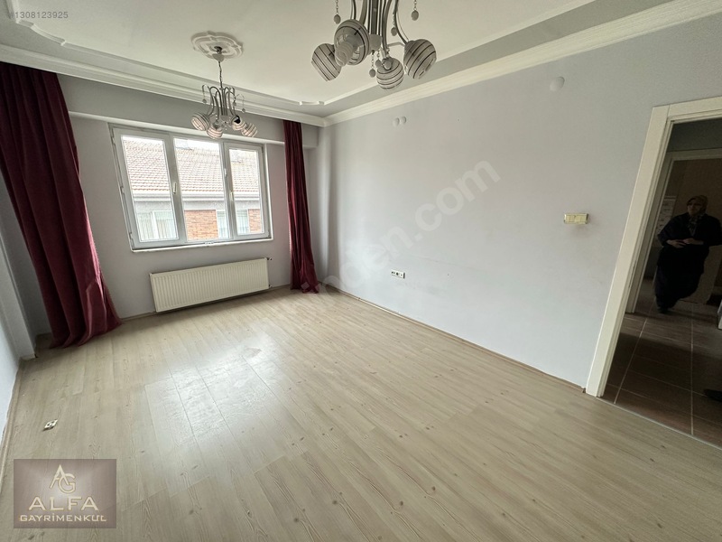 Örme Sokak Üzerinde 105m² 2+1 Satılık Daire — fotoğraf 5