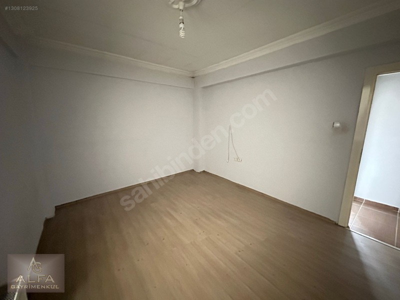 Örme Sokak Üzerinde 105m² 2+1 Satılık Daire — fotoğraf 13