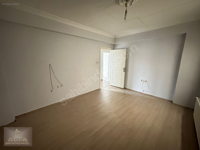 Örme Sokak Üzerinde 105m² 2+1 Satılık Daire — fotoğraf 14