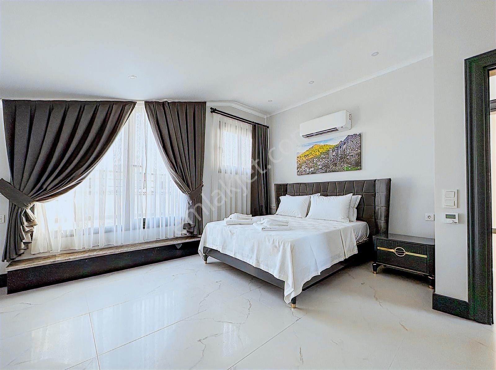Fethiyede Denize Yürüme Mesafesinde Müstakil Eşyalı 4+1 Villa — fotoğraf 16