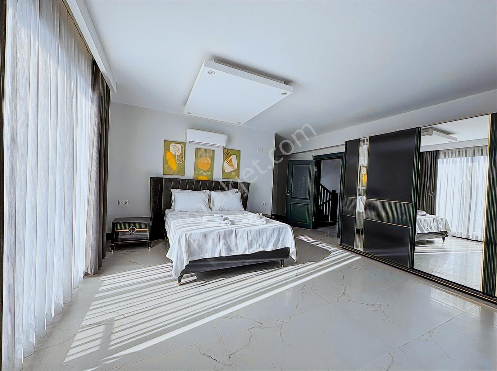 Fethiyede Denize Yürüme Mesafesinde Müstakil Eşyalı 4+1 Villa — fotoğraf 17