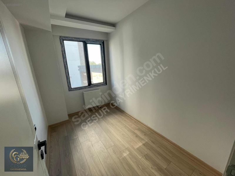 Cesur'dan Winstown Avm Civarı Kiracılı Satılık 2+1 Daire — fotoğraf 2