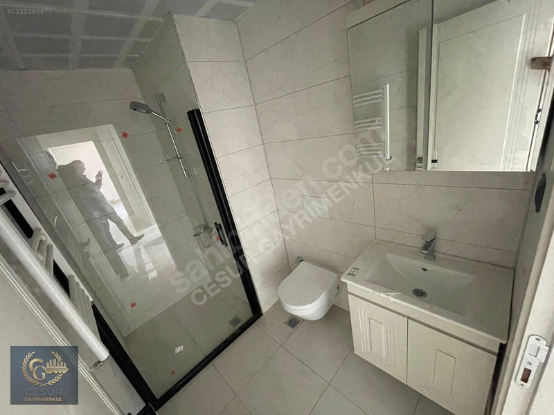 Cesur'dan Winstown Avm Civarı Kiracılı Satılık 2+1 Daire — fotoğraf 3