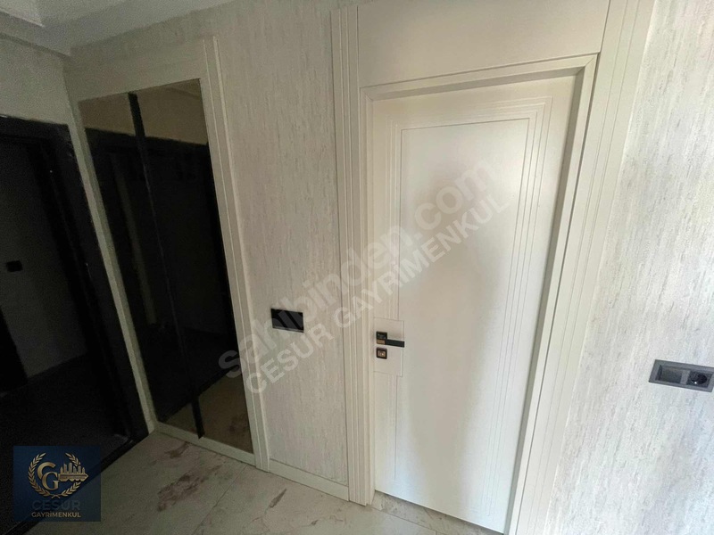 Cesur'dan Winstown Avm Civarı Kiracılı Satılık 2+1 Daire — fotoğraf 4