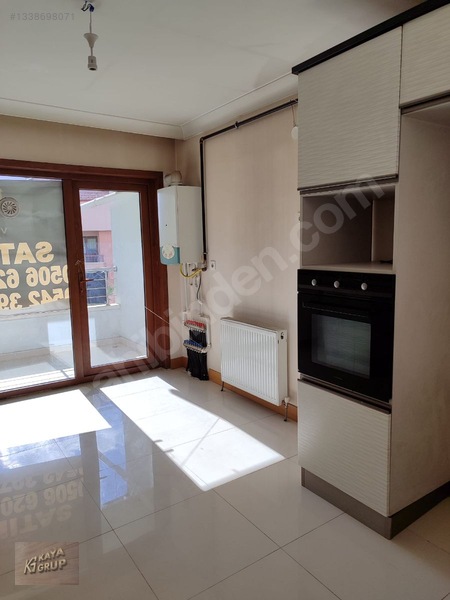 Ayvalı Kapalı Pazar Karşısı 3+1 Asansörlü Daire — fotoğraf 2