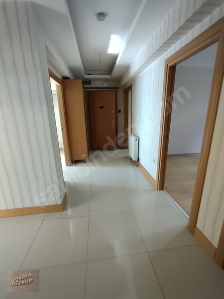 Ayvalı Kapalı Pazar Karşısı 3+1 Asansörlü Daire — fotoğraf 9