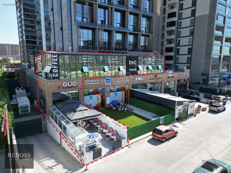 Reboss'tan 23 Nisan'da 360 M² Caddeye Cephe Satılık Dükkan 046-r — fotoğraf 5