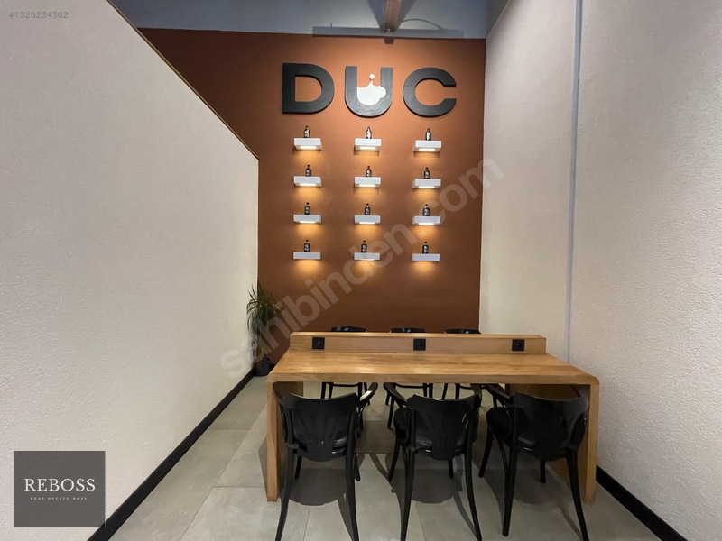 Reboss'tan 23 Nisan'da 360 M² Caddeye Cephe Satılık Dükkan 046-r — fotoğraf 21