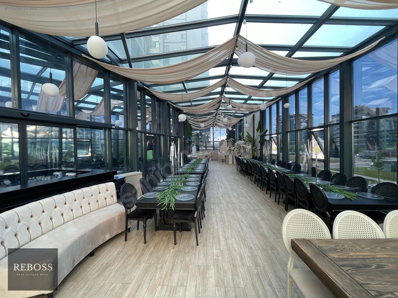 Reboss'tan 23 Nisan'da 360 M² Caddeye Cephe Satılık Dükkan 046-r — fotoğraf 30