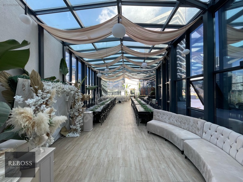 Reboss'tan 23 Nisan'da 360 M² Caddeye Cephe Satılık Dükkan 046-r — fotoğraf 35