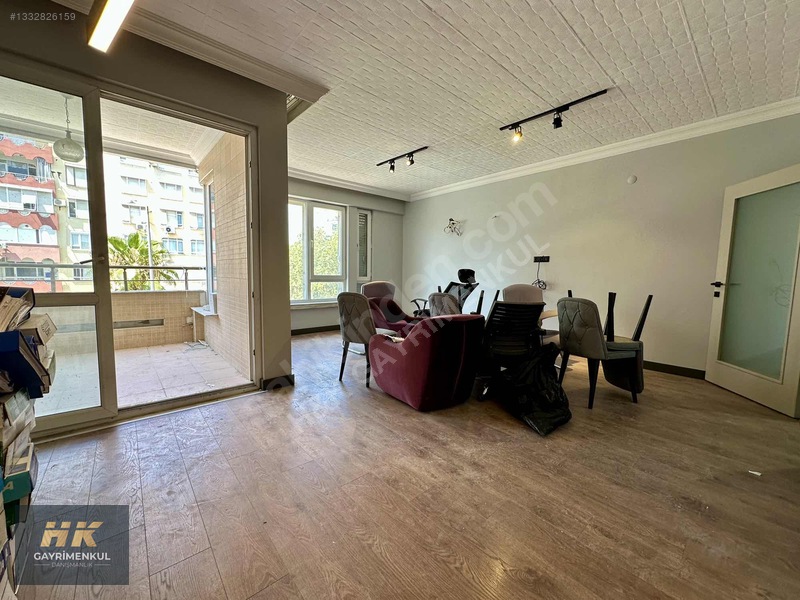 Tonguç Caddesi Üzeri Tabela Değeri Yüksek 3+1 Kiralık Ofis — fotoğraf 5