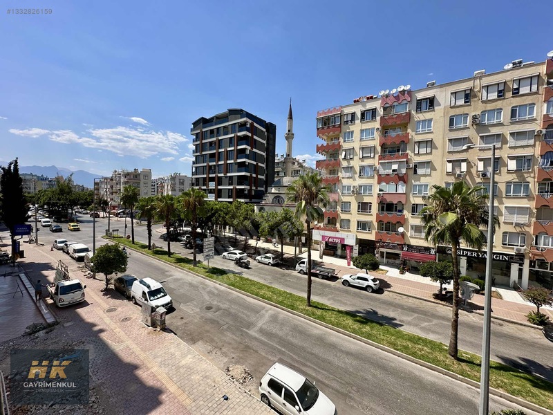Tonguç Caddesi Üzeri Tabela Değeri Yüksek 3+1 Kiralık Ofis — fotoğraf 7
