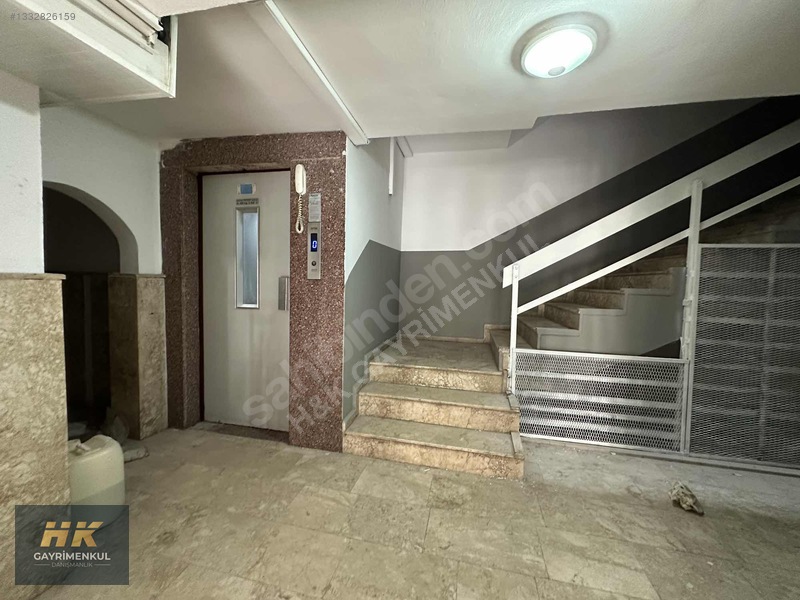 Tonguç Caddesi Üzeri Tabela Değeri Yüksek 3+1 Kiralık Ofis — fotoğraf 21