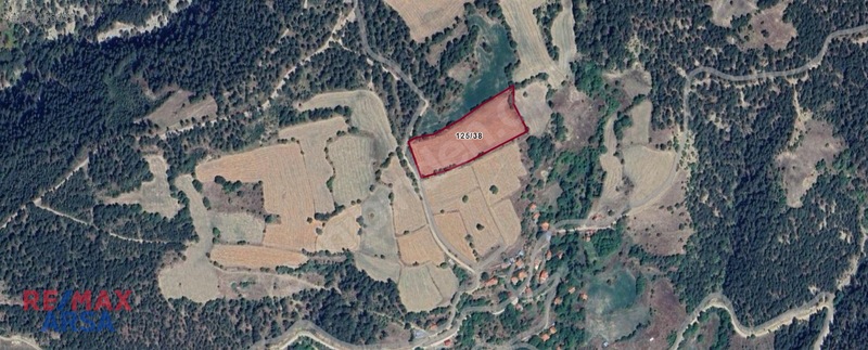 Bolu Göynük Bozcaarmut Köyünde Fırsat Arazi!!!