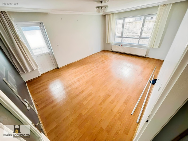 Hasibe Gayrimenkul Yeni Bayındır Cad Dibi Asansörlü 3+1 Daire — fotoğraf 6