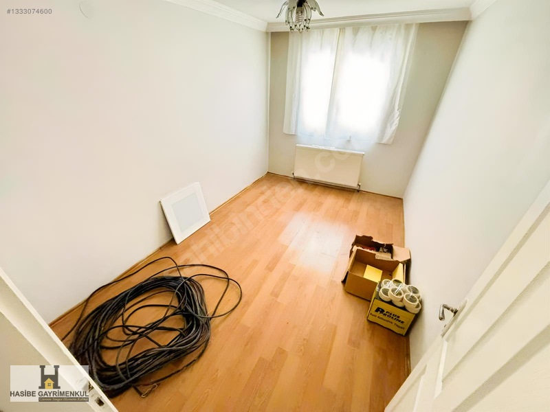 Hasibe Gayrimenkul Yeni Bayındır Cad Dibi Asansörlü 3+1 Daire — fotoğraf 11