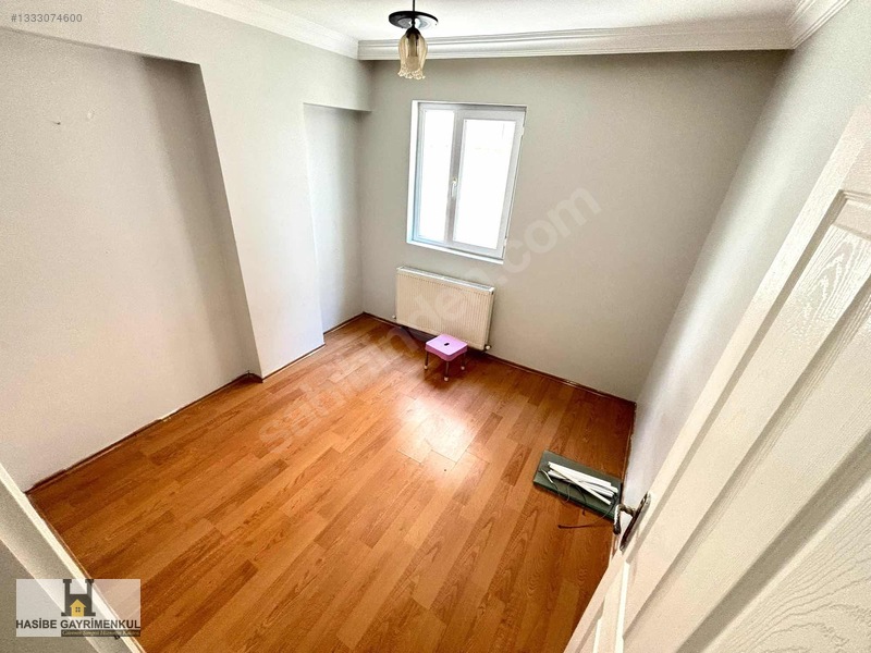 Hasibe Gayrimenkul Yeni Bayındır Cad Dibi Asansörlü 3+1 Daire — fotoğraf 14