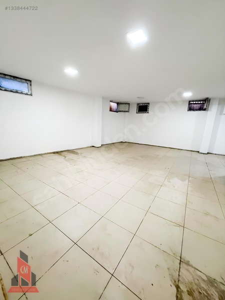 Arnavutköy Bolluca'da İşletmelere Uygun Kiralık Depo Dükkanı — fotoğraf 4