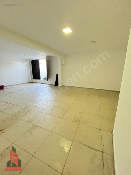 Arnavutköy Bolluca'da İşletmelere Uygun Kiralık Depo Dükkanı — fotoğraf 6