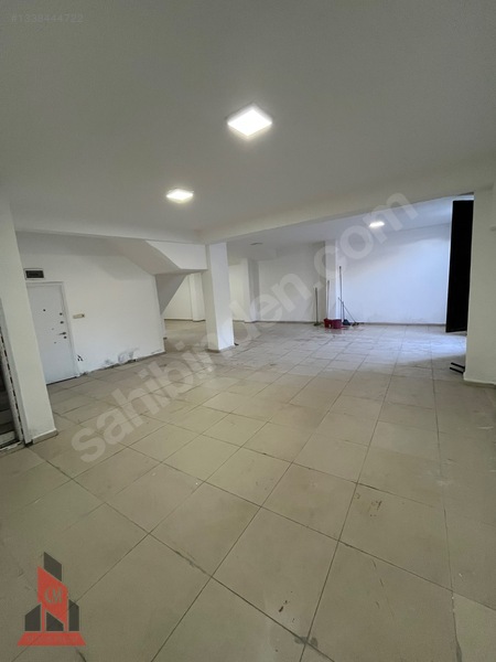 Arnavutköy Bolluca'da İşletmelere Uygun Kiralık Depo Dükkanı — fotoğraf 8