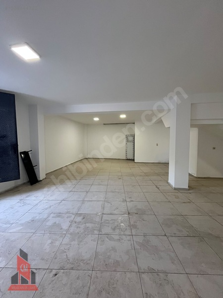 Arnavutköy Bolluca'da İşletmelere Uygun Kiralık Depo Dükkanı — fotoğraf 12
