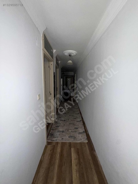 Genç Gayrimenkulden Üniversite Kızılay Karşısı Fırsat 2+1 Daire — fotoğraf 7